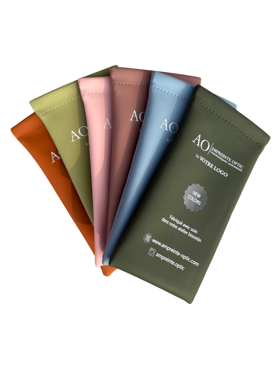 Étuis souples pastel...